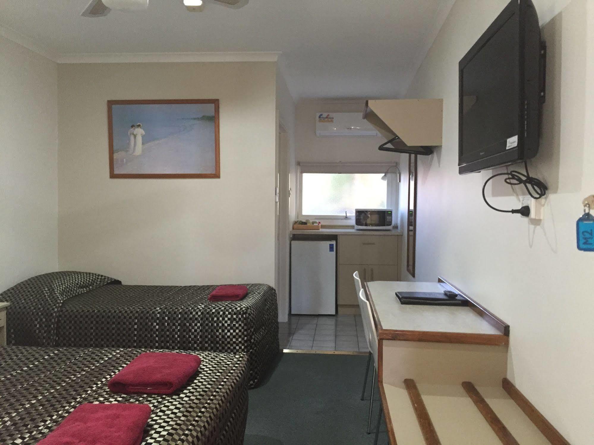 High Street Motel เอชูกา ภายนอก รูปภาพ